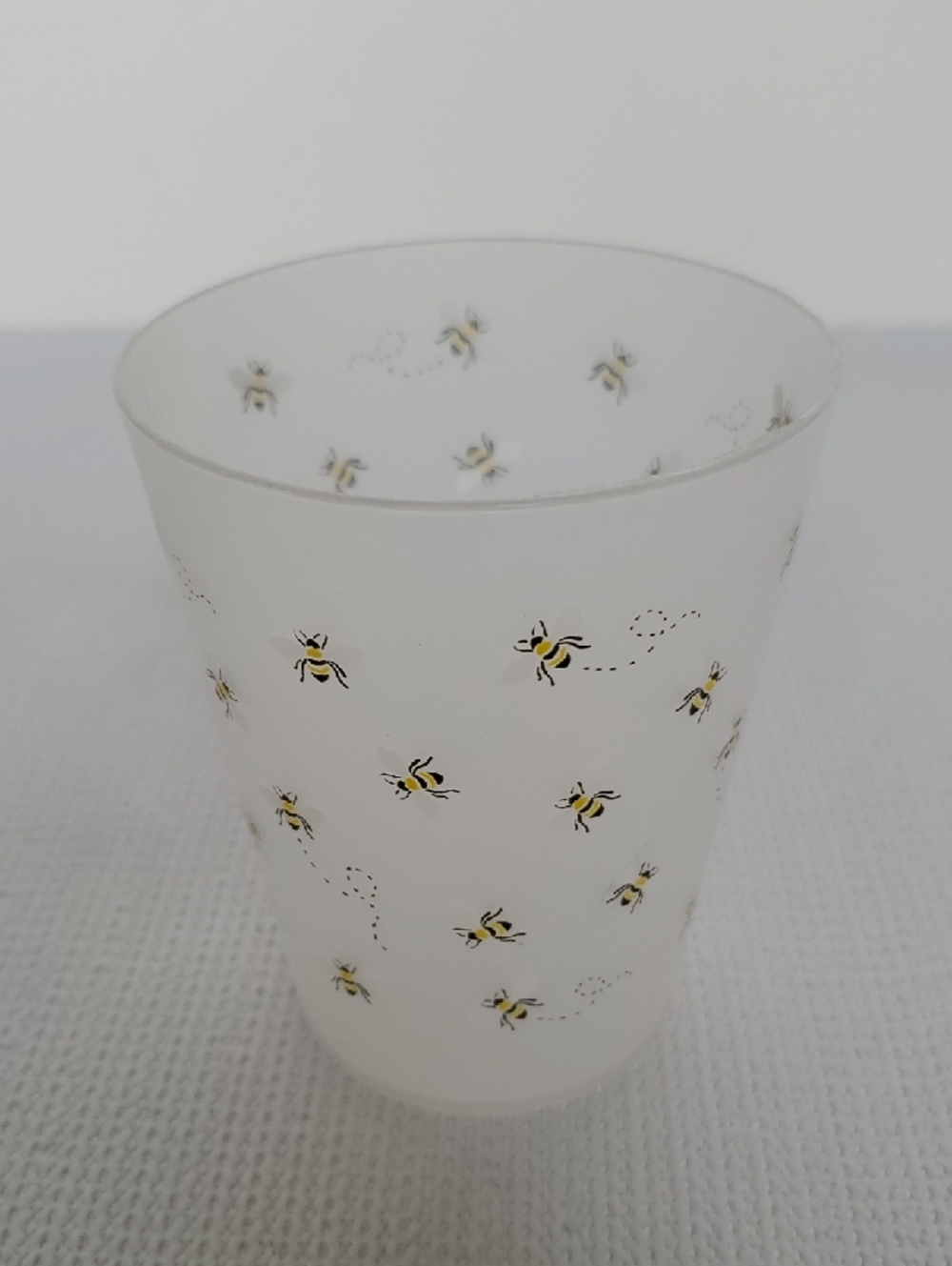 Frosted Bee Pattern Tumblers - Yellow & Black Bees - Set of 7